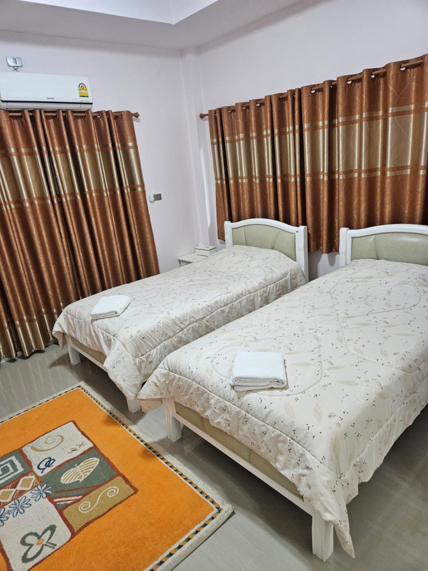 Separate House With Swimming Pool Вилла
